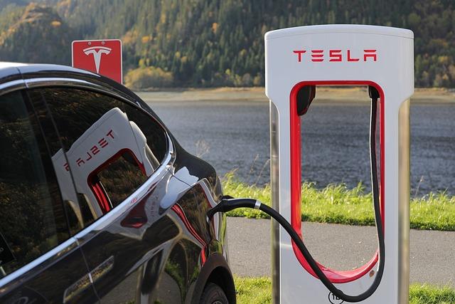 Tesla-voiture-electrique